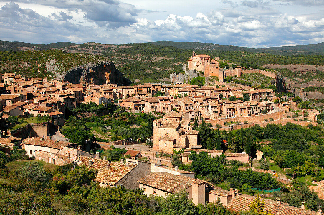 Spain,Aragon,Province of Huesca,Alquezar (sierra de guara)