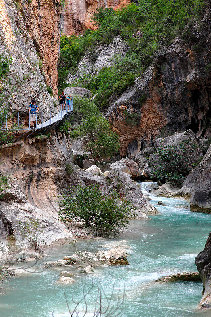 Spanien,Aragon,Provinz Huesca,Alquezar (sierra de guara),der rio Vzero