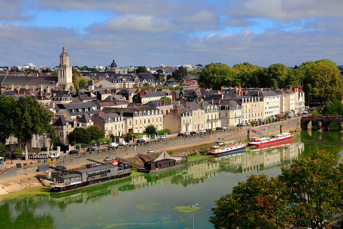 France,pays de la loire,Maine et Loire (49),Angers,Doutre district and Maine river