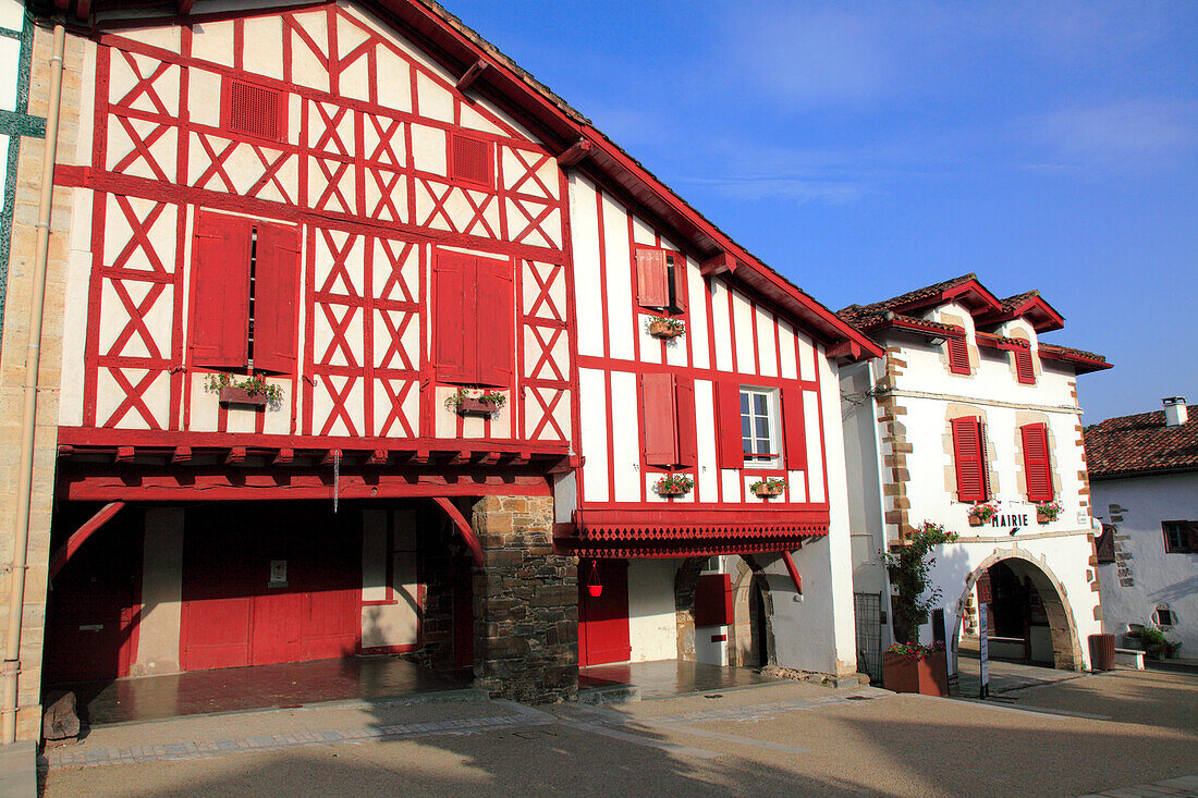 Frankreich,Nouvelle Aquitaine,Pyrenees atlantique (64),French Basque country,La Bastide Clairence