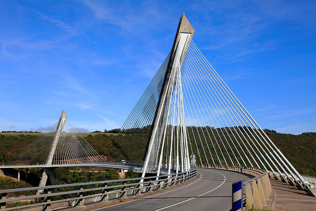 France,Brittany,Finistere department (29),Plougastel peninsula,Terenez bridge on aulne river (between Argol and Rosnoen)