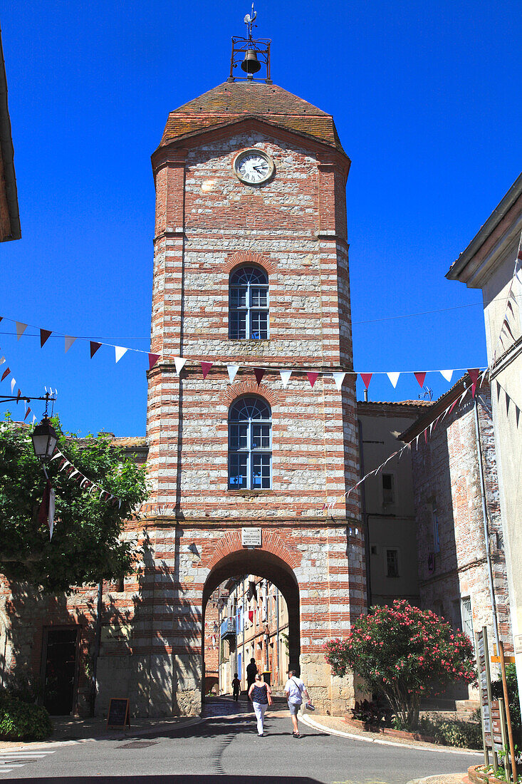 Frankreich,Okzitanien,Tarn et Garonne department (82),Auvillar,Uhrenturm