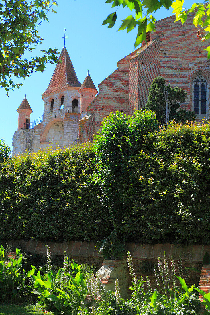 France,Occitanie,Tarn et Garonne department (82),Auvillar,Saint Pierre church