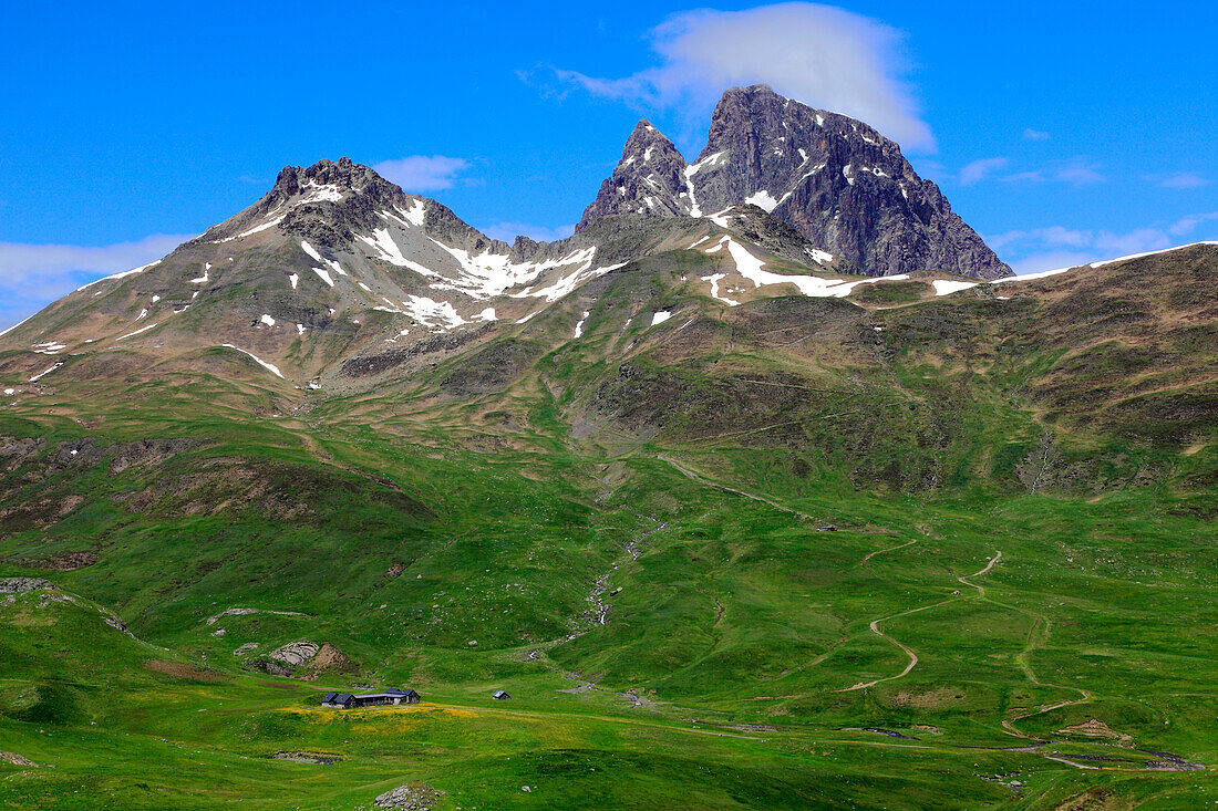 France,Nouvelle Aquitaine,Pyrenees Atlantiques department (64),Bearn,pic du midi d'Ossau and Aneou circle