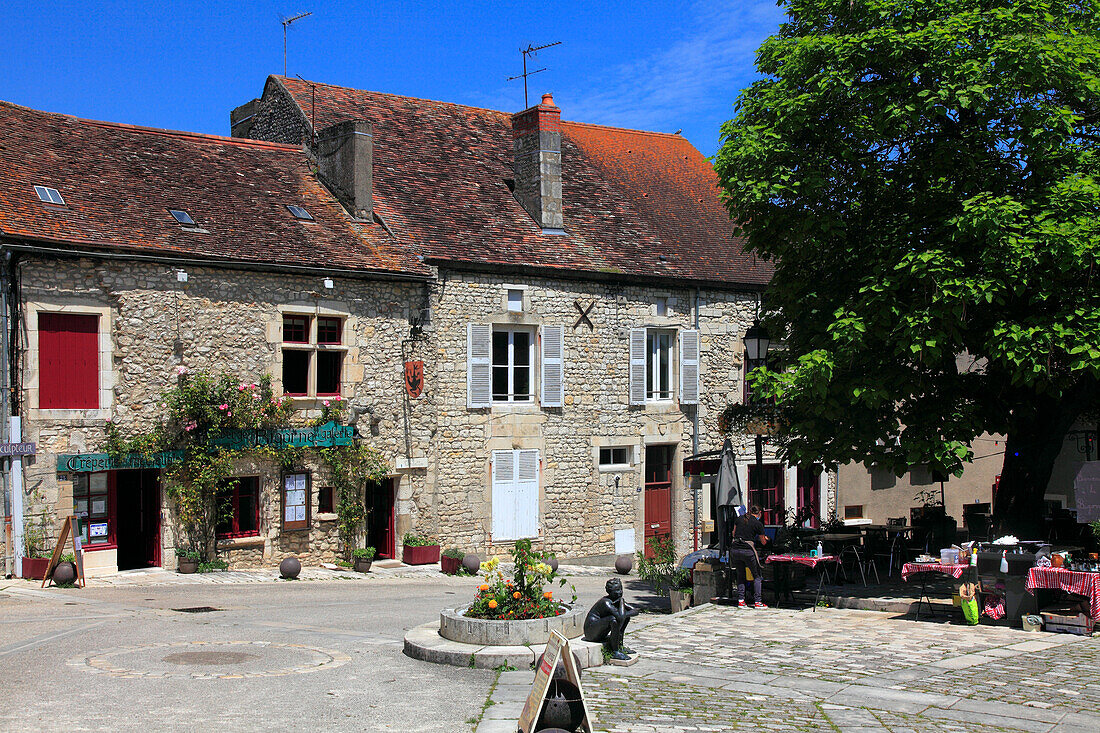 France,Nouvelle Aquitaine,Vienne department,Chauvigny,medieval city