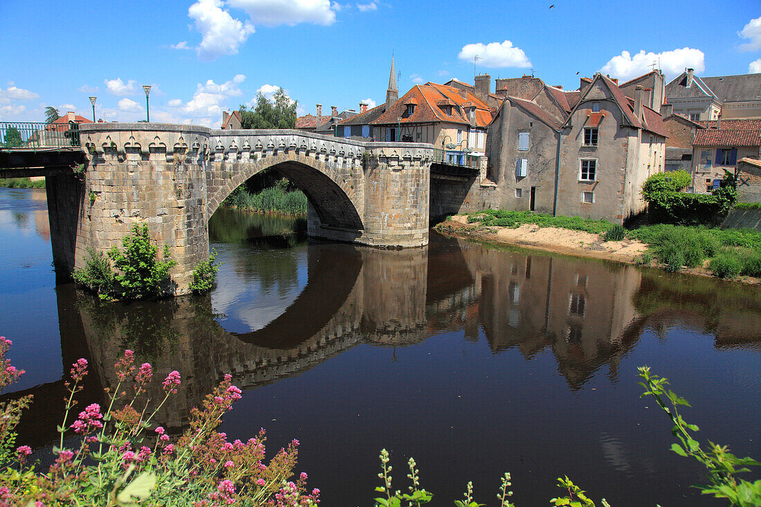 France,Nouvelle Aquitaine,Vienne department,Montmorillon,old bridge and Gartempe river