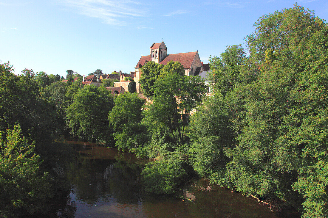 Frankreich,Nouvelle Aquitaine,Vienne department,La Roche Posay,mittelalterliche Stadt und Fluss Creuse