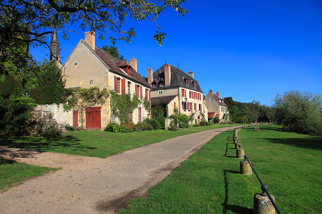 France,Centre Val de Loire,Cher department,Apremont sur Allier