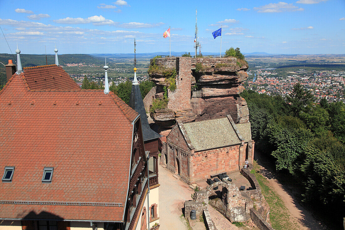 Frankreich,Groß-Est,Niederrhein (67) Elsass,Saverne,Haut Barr castle