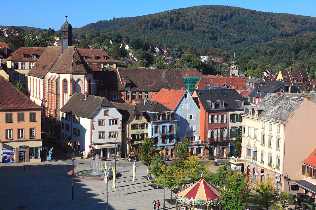 France,Grand-Est,Bas Rhin (67) Alsace,Saverne,general de Gaulle square