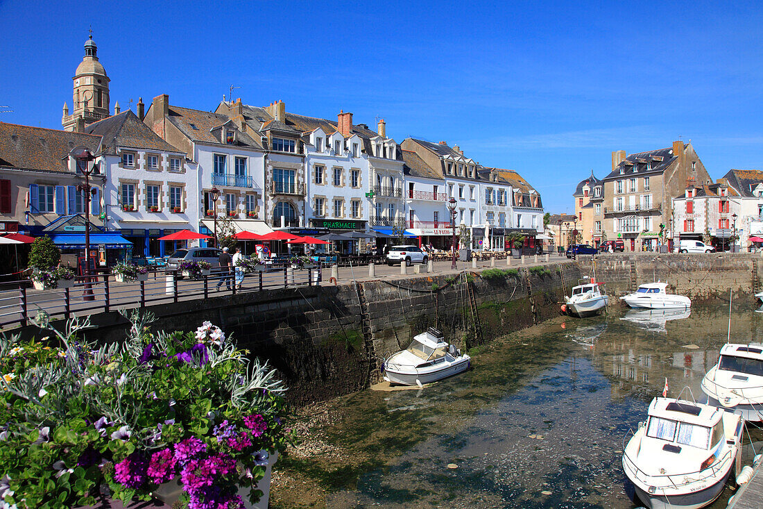 France,Pays de la Loire,Loire Atlantique (44),Le Croisic,Grande Chambre quay