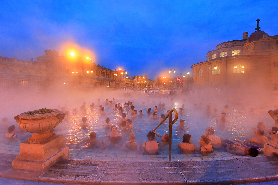 Europe,Hungary,Budapest . Szechenyi baths