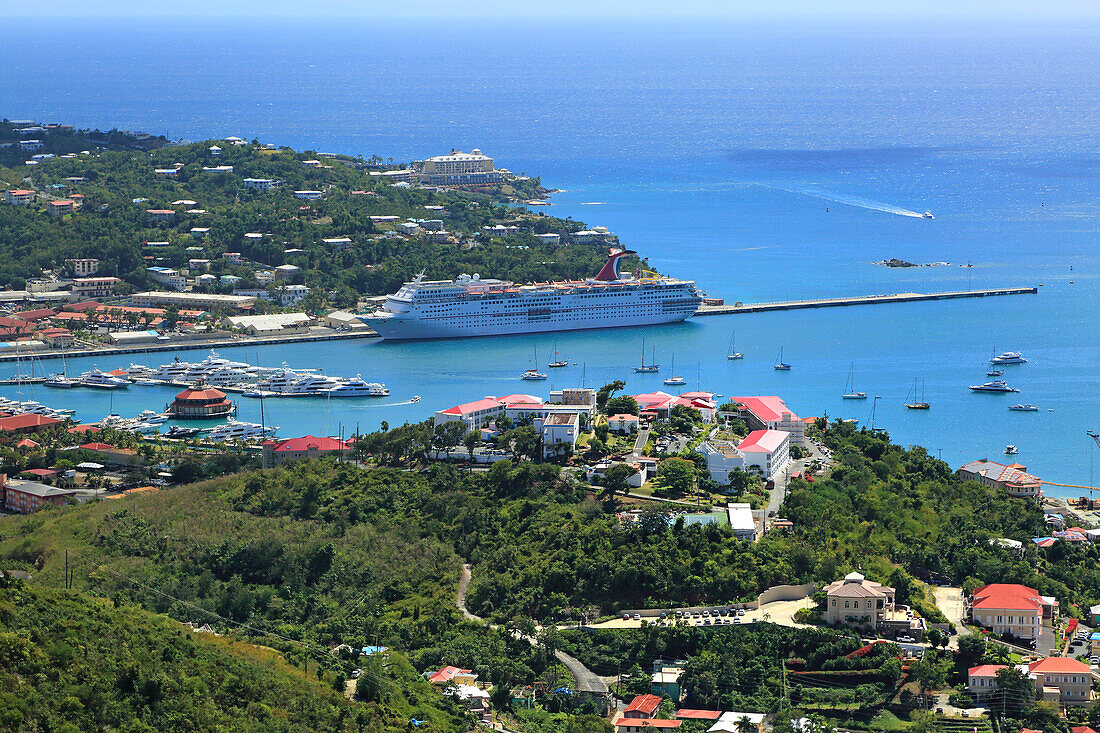 Caribbean,Caribbean Sea,US Virgin Islands,Saint Thomas Island.  Charlotte Amalie