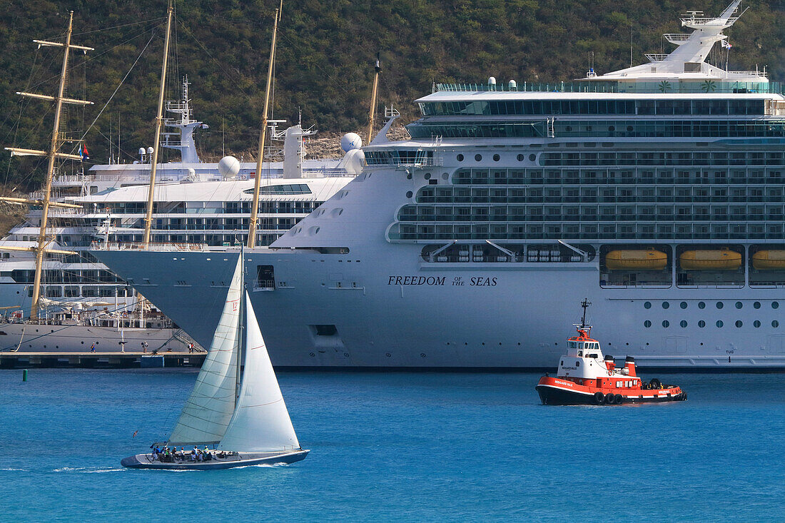 Caribbean,Sint Maarten,cruise ships in harbour. Philipsburg