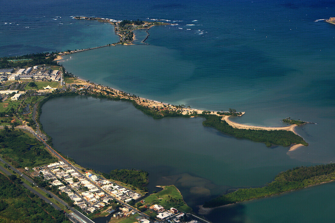 Usa,Puerto Rico,Luftbildansicht von San Juan. Nationalpark Isla de Cabras