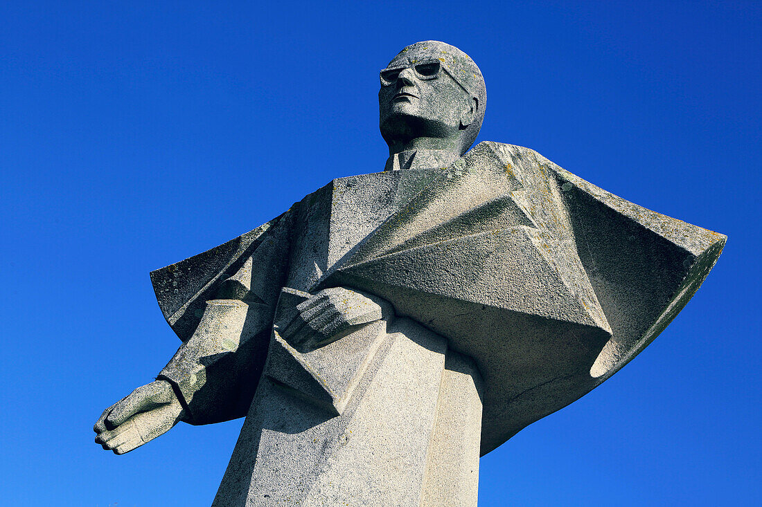 Europa,Portugal,Porto,Statue von António Ferreira Gomes