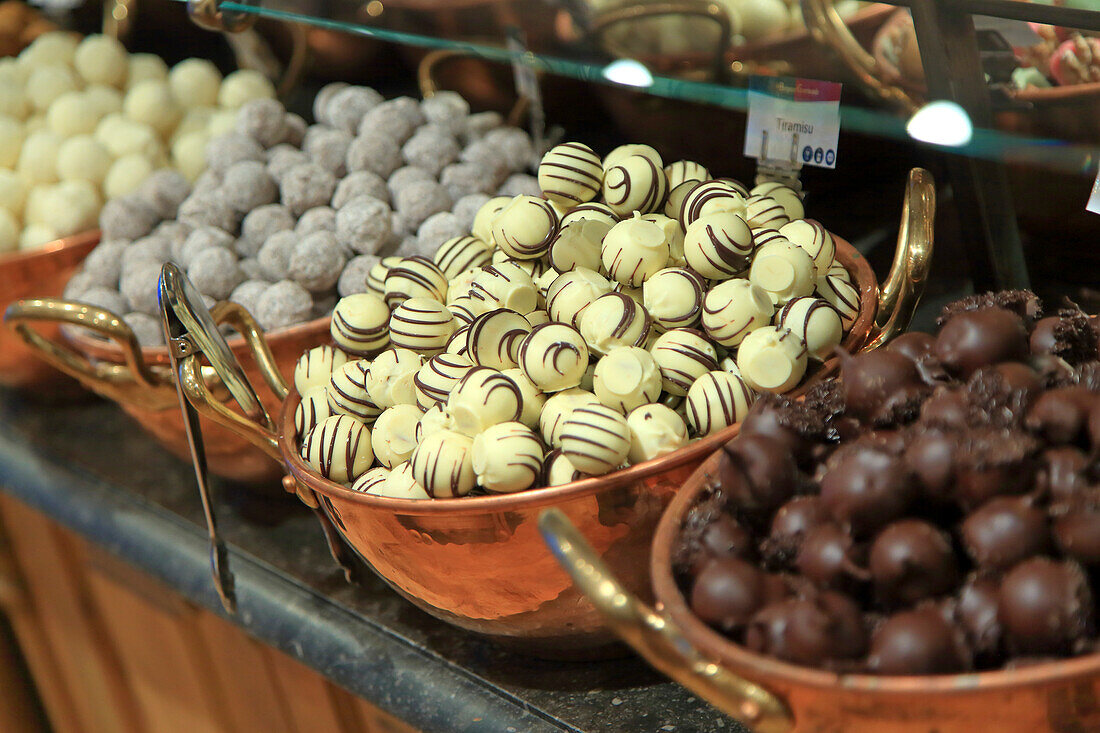 Europe,Belgium,Brussels,belgian chocolats