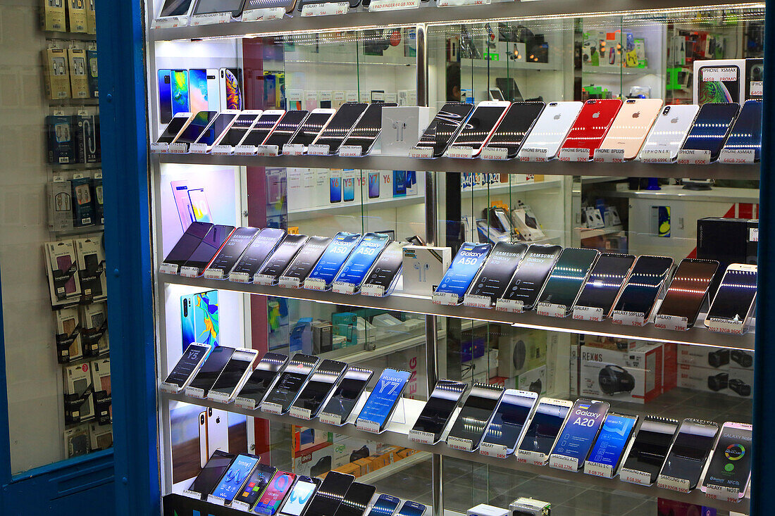 Europe,Belgium,Brussels. Phones shop