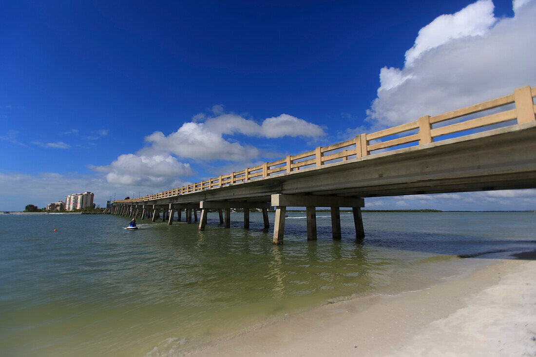 Usa,Florida. Lee County. Fort Myers Strand. Estero Insel. Big Carlos Pass