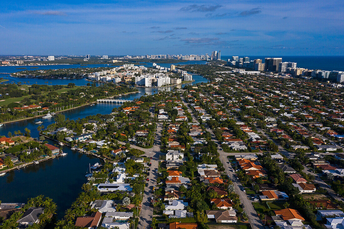 Usa,Florida,Miami. North Beach. Biscayne Bay