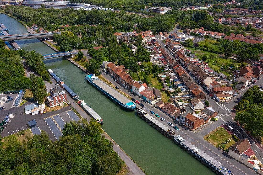 Frankreich,Hauts de France,Nord,Douai. La Scarpe,Flussboote