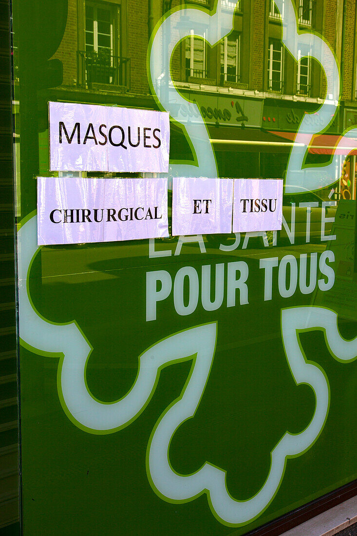 France,storefront during the coronavirus epidemic