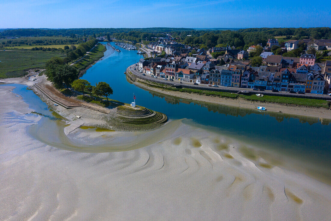 France,Hauts de France,Somme. Baie de Somme. Saint-Valery-sur-Somme. Ville Haute. St Martin church