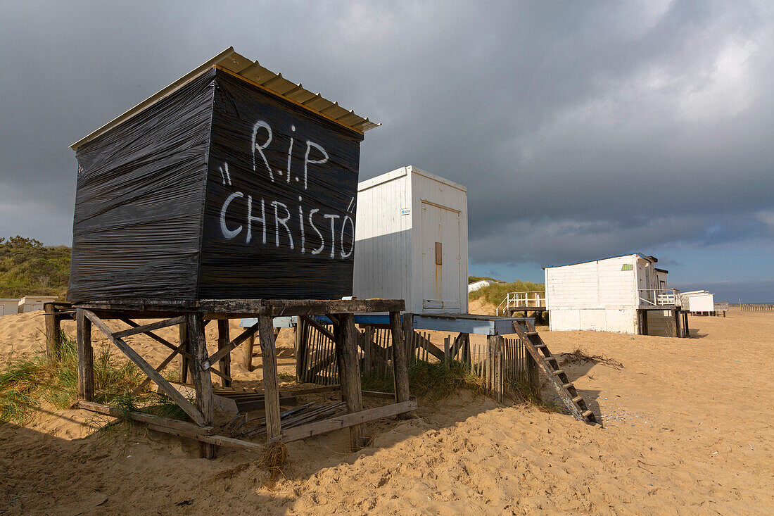 France,Pas de Calais,Bleriot-Plage,beach cabin packed in homage to Christo