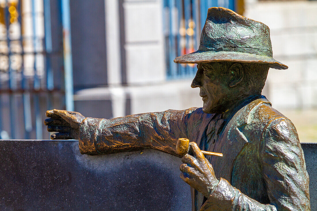 Europe,Belgium,Liege. Georges Simenon statue