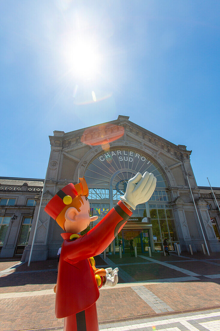 Europe,Belgium,Charleroi. Railway station. Spirou statue