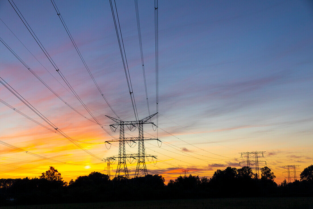 Europe,Nederlands. High voltage pylon