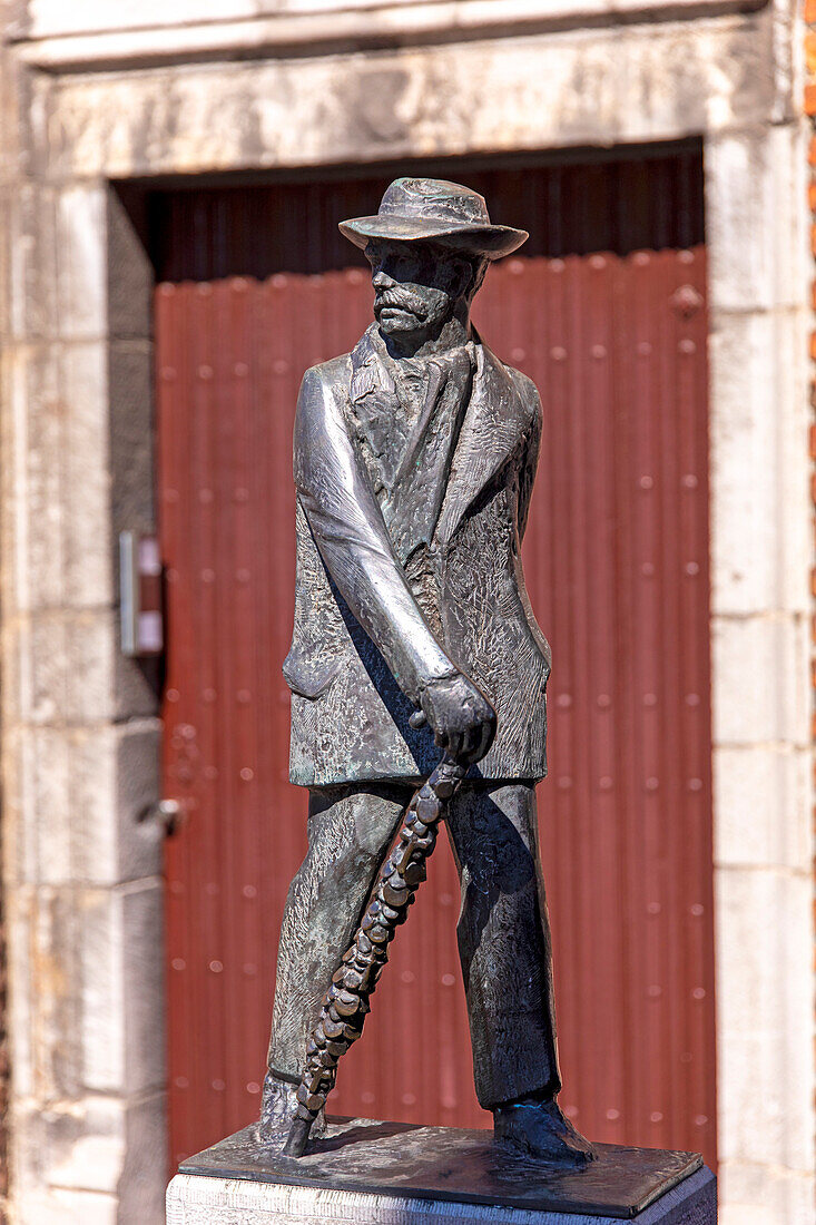 Europe,Nederlands. Province of Limbourg. Venlo. Statue Of Anton Gerard Van Den Akker