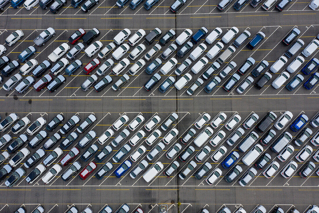 Europa, Skandinavien, Schweden. Schonen. Malmoe. Hafen,Autos