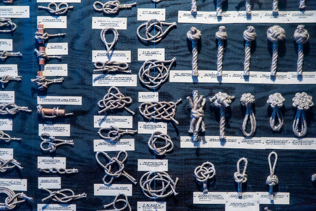 Europe,Scandinavia,Sweden. Karlskrona. Naval museum. Table of marine knots