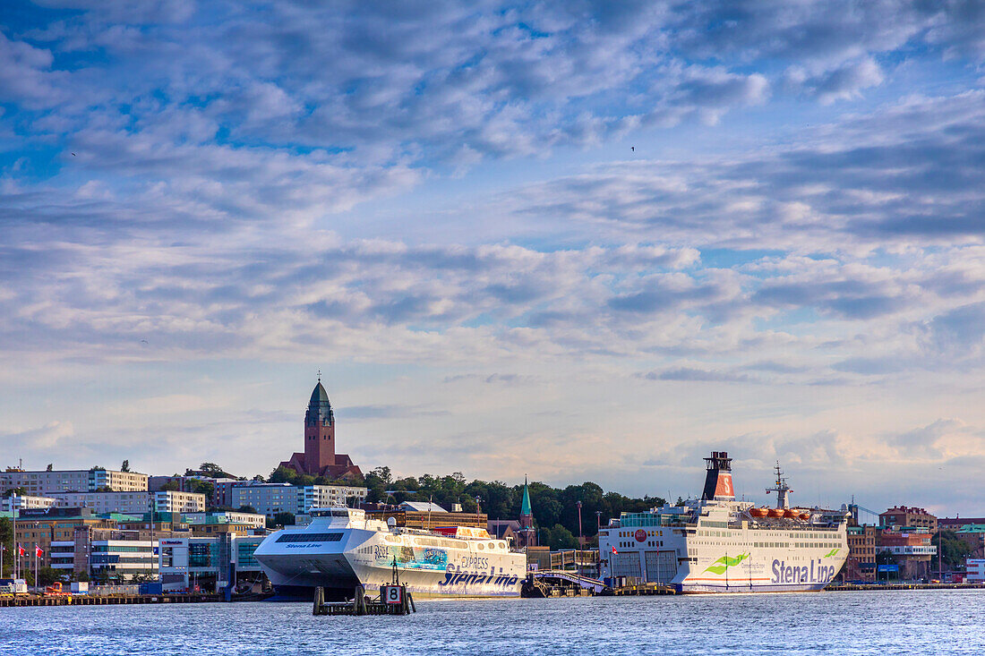 Europa,Skandinavien,Schweden. Göteborg. Hafen und Masthugg Kirche, Masthuggskyrkan