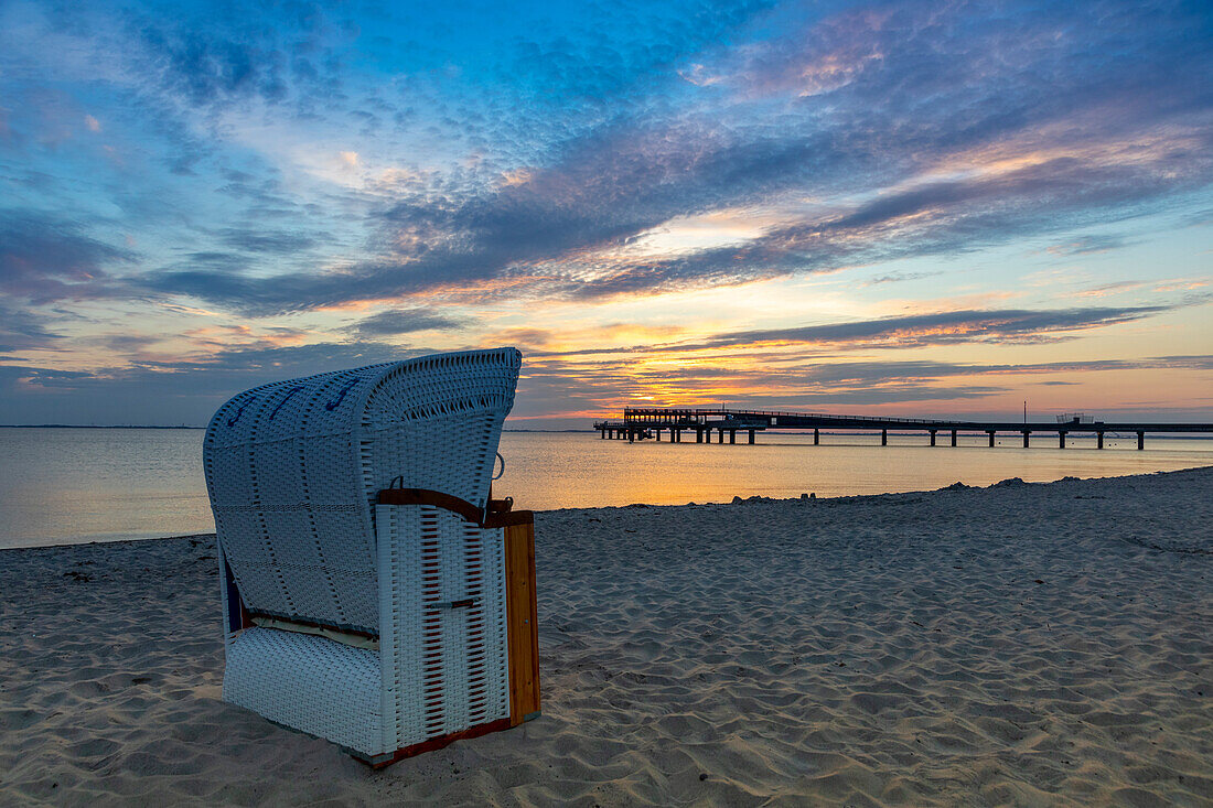 Europa,Deutschland. Schleswig-Holstein. Heiligenhafen. Strandkorb