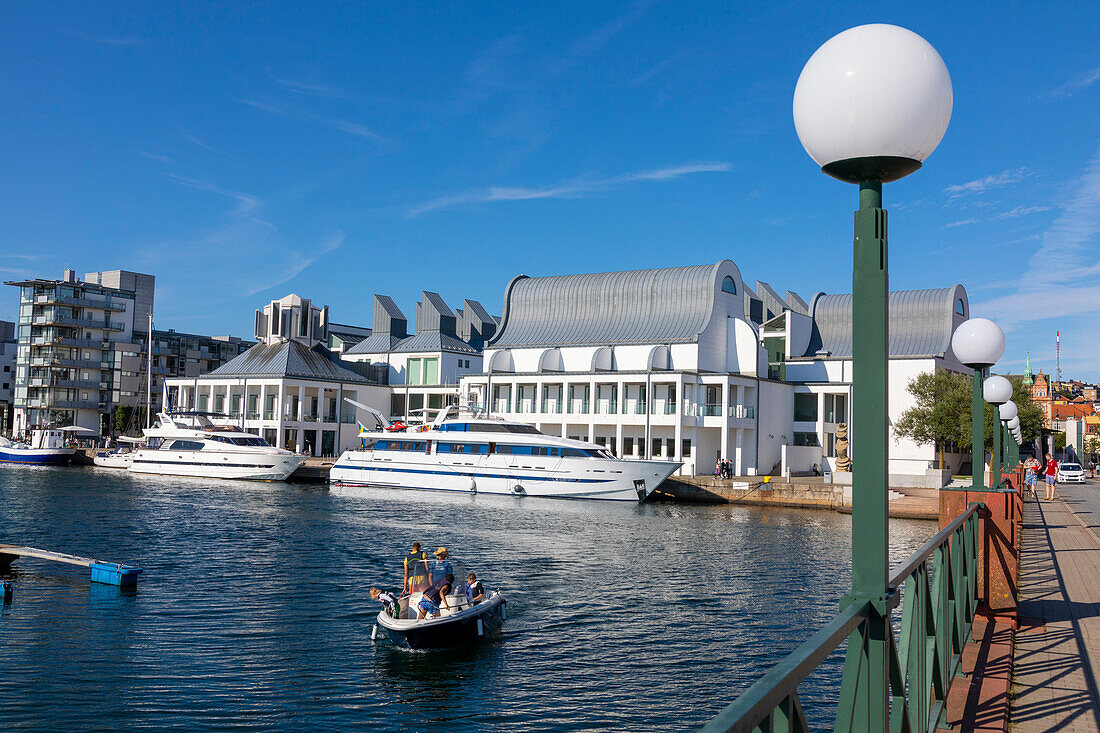 Europa, Skandinavien, Schweden. Schonen. Helsingborg. Gebäude eines neuen Stadtteils am Hafen