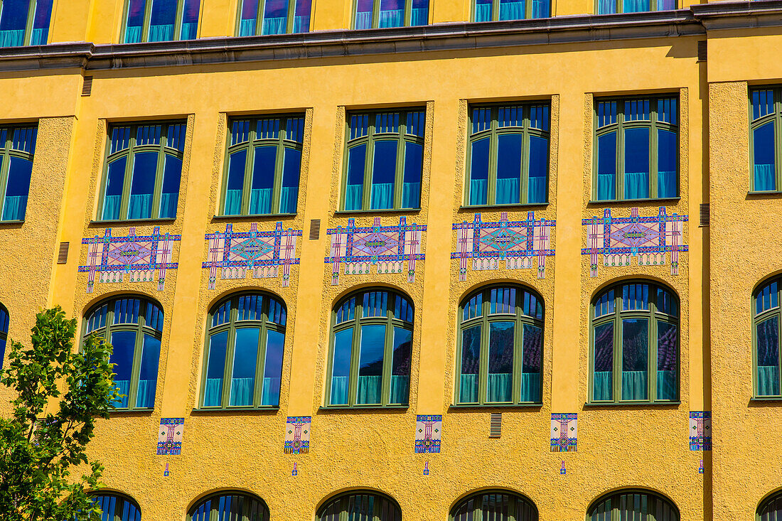 Europa, Skandinavien, Schweden. Stockholm. Kungsgatan. Schöne Fassade im Stadtzentrum. Schöne Fassade im Stadtzentrum