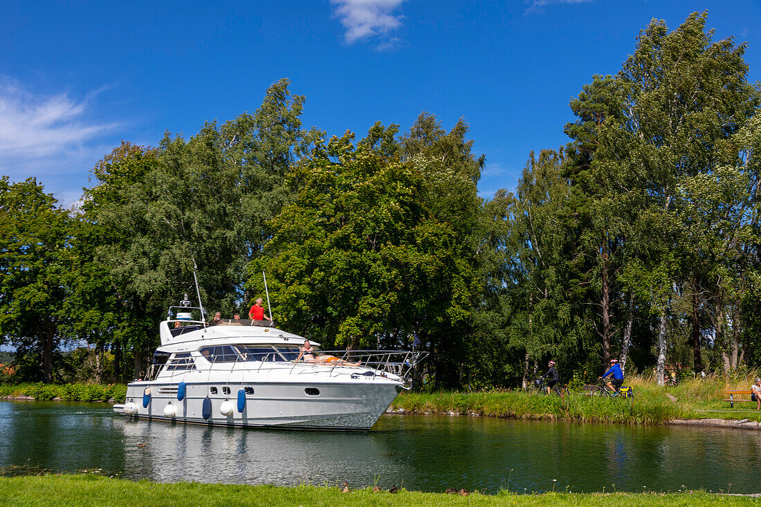 Sweden,Ostergotland County,Linkoping region,Kanal Goeta