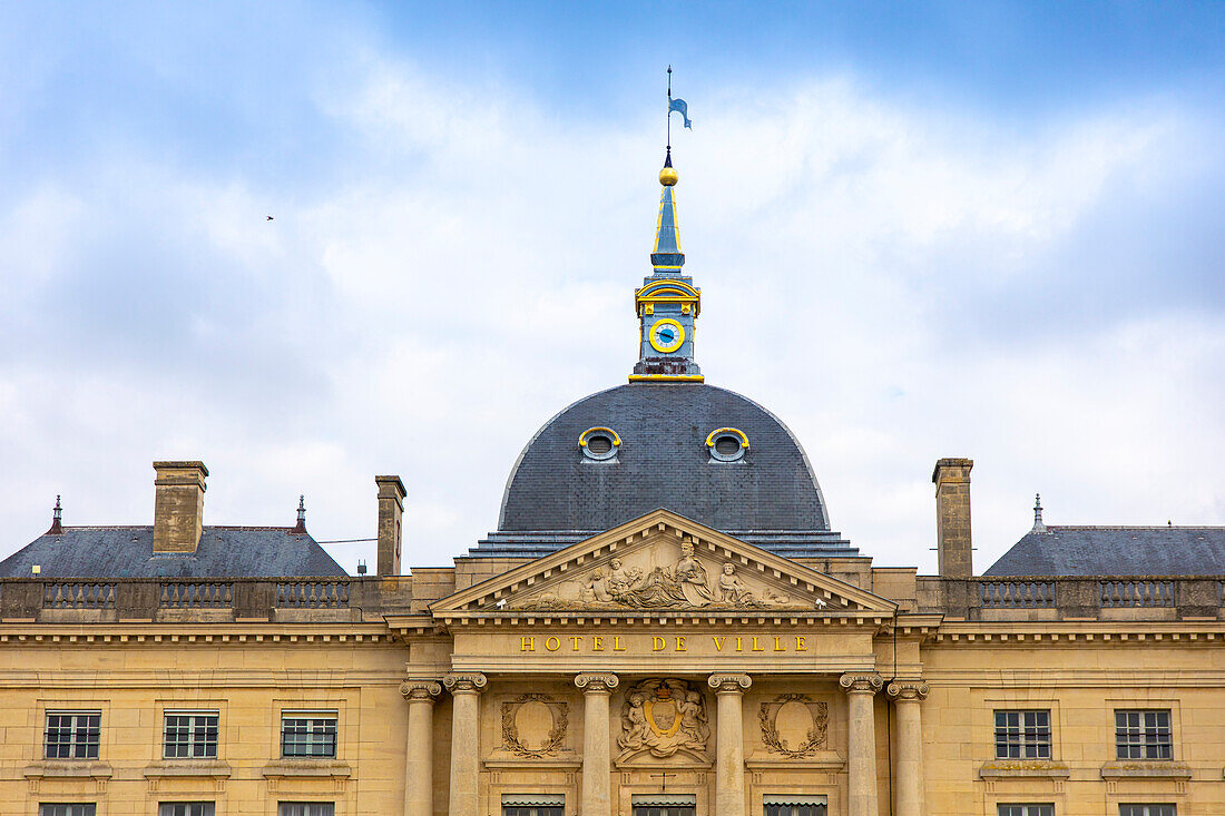 France,Grand Est,Marne,Châlons-en-Champagne. City hall