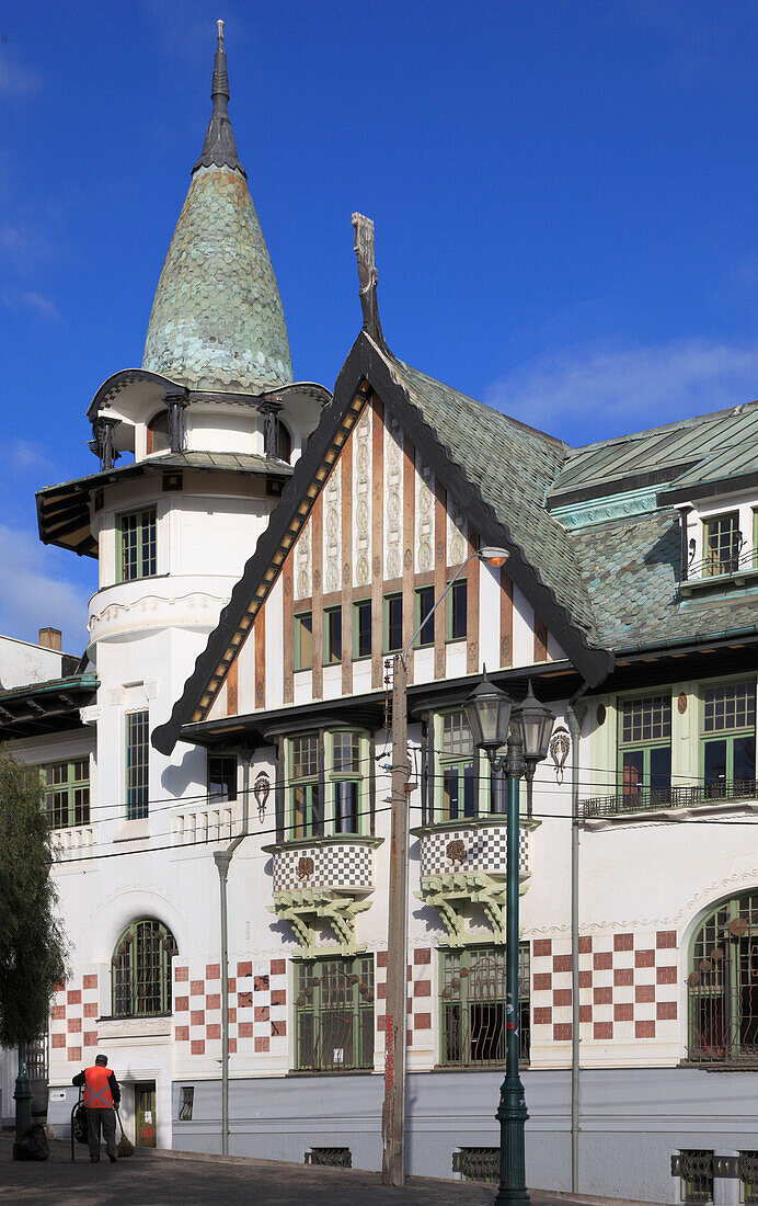 Chile,Valparaiso,Baburizza Palace,Museum of Fine Arts,