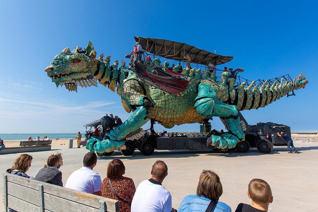 France,Calais,the dragon on the dike of Calais