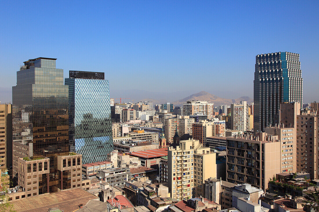 Chile,Santiago,Stadtmitte,Skyline,Wolkenkratzer,Gesamtansicht,