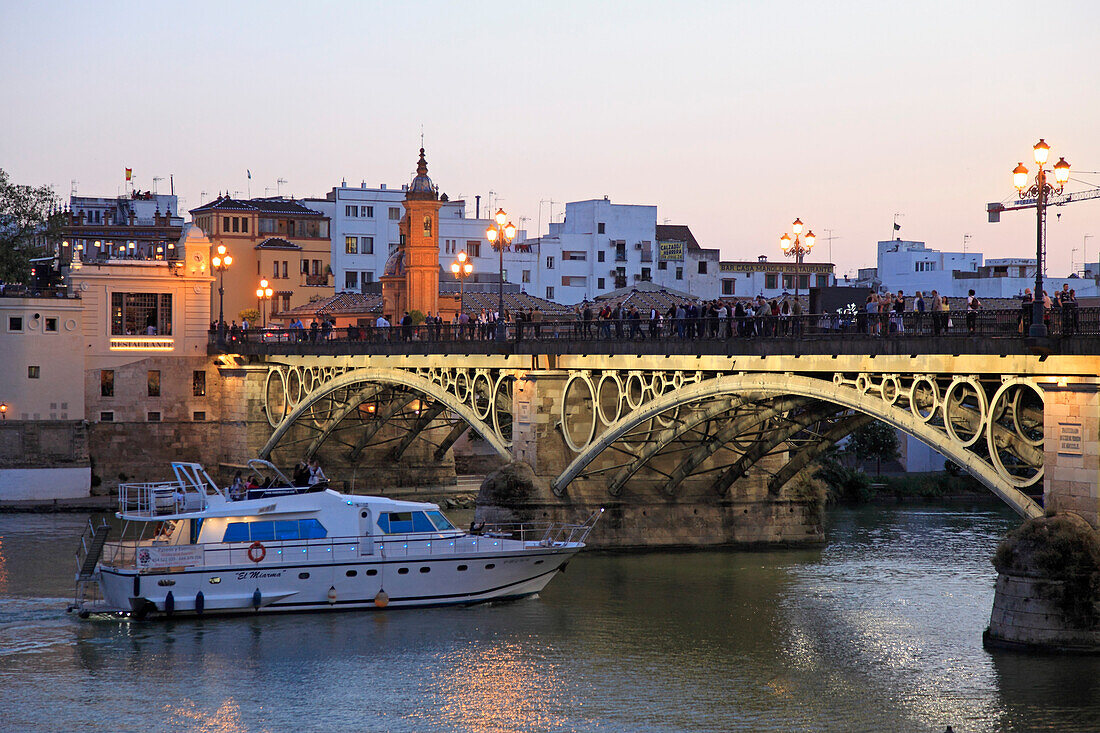 Spain,Andalusia,Seville,Puente de Isabel III,Castillo San Jorge,Guadalquivir River