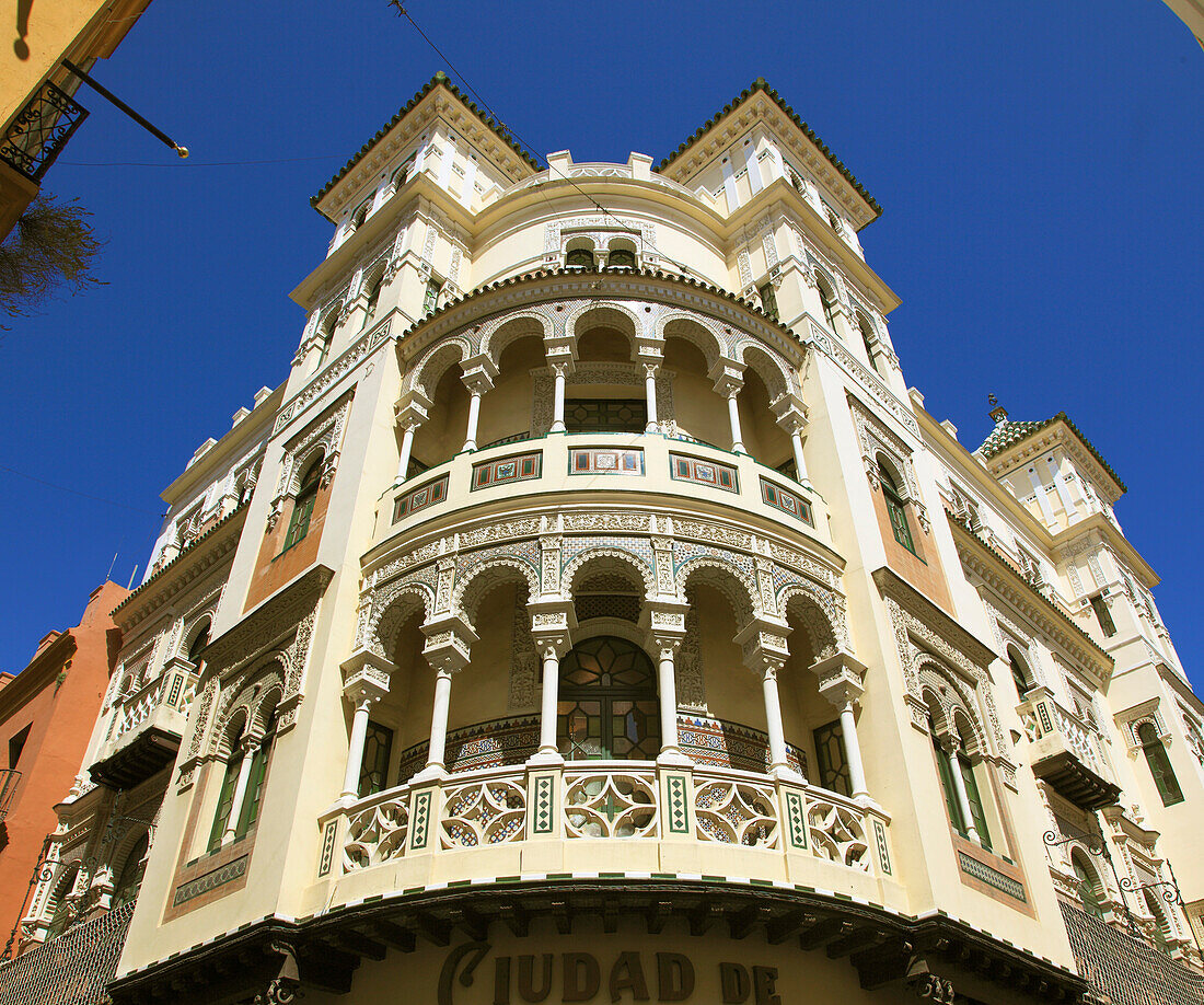 Spain,Andalusia,Seville,typical architecture,street scene