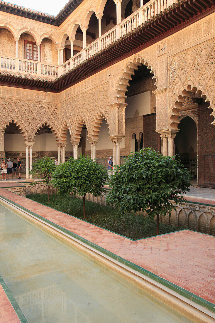 Spain,Andalusia,Seville,Real Alcazar,moorish royal palace,patio de las Doncellas