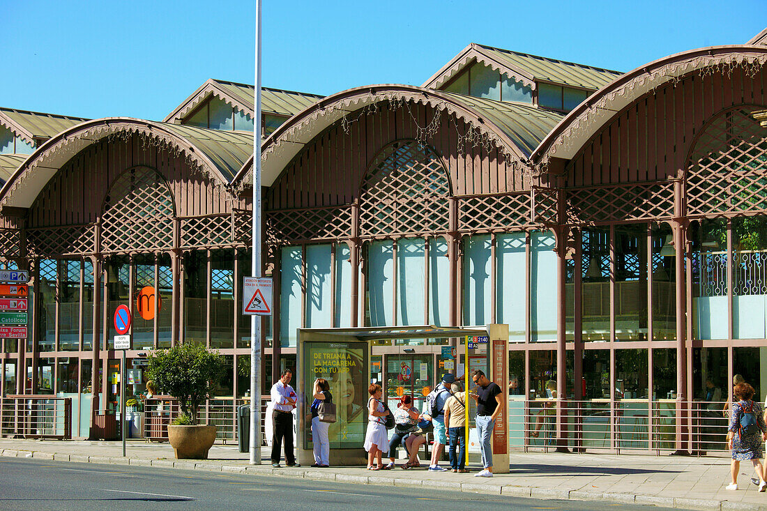 Spanien,Andalusien,Sevilla,Lonja de Barranco,Markt,Menschen