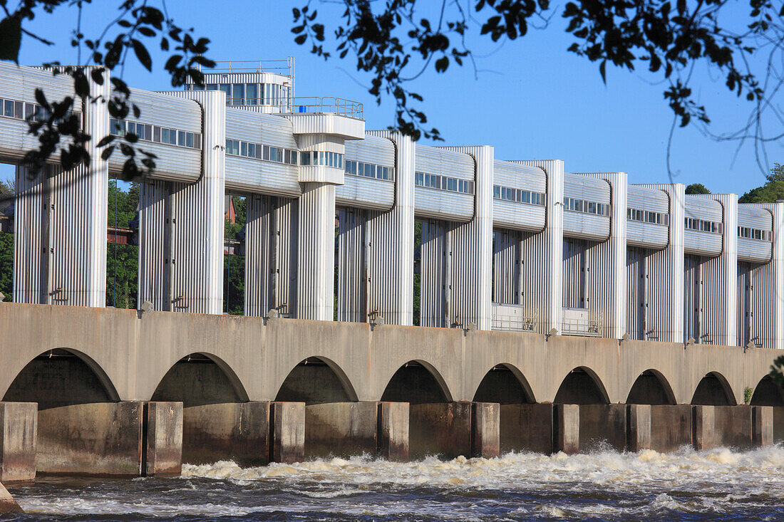 Canada,Quebec,Montreal,Prairies River,barrage,hydroelectric plant