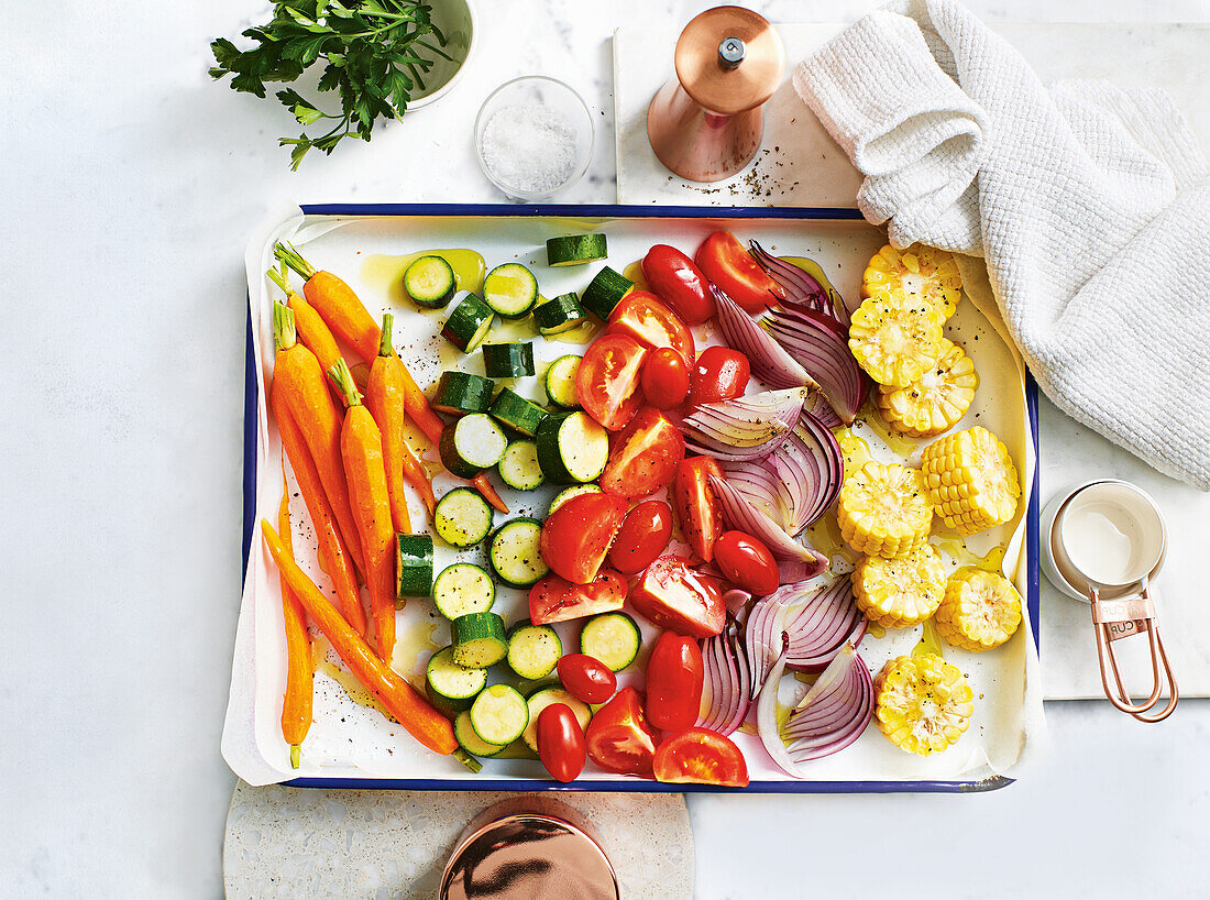 Oven vegetables with colourful vegetable mix