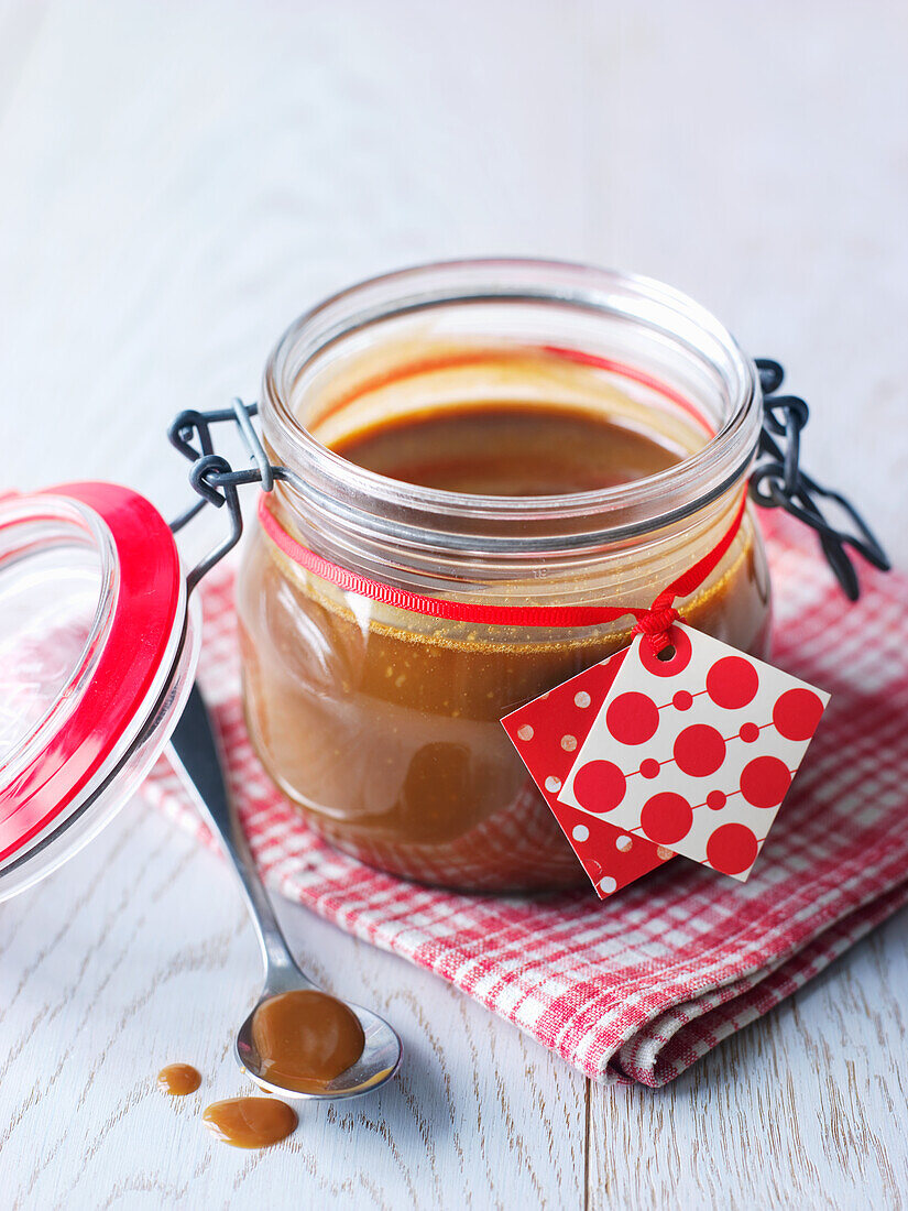 Homemade butterscotch sauce